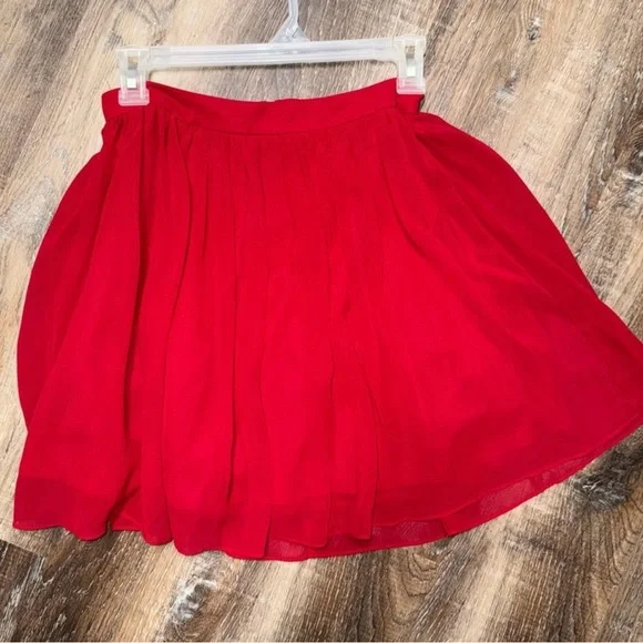 B Darlin Bold 2 Piece Red Embellished Dress Prom or Cocktail Dress - Picture 6 of 10